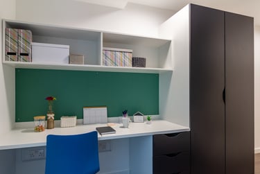 Classic En Suite - Image 2
